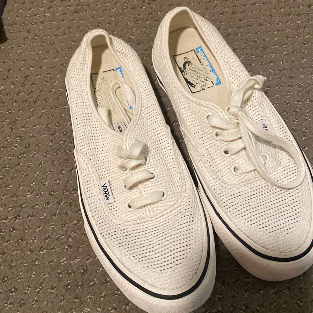 Marshmallow Mesh Vans